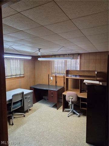 800 Weber Avenue NE, North Canton, OH 44720