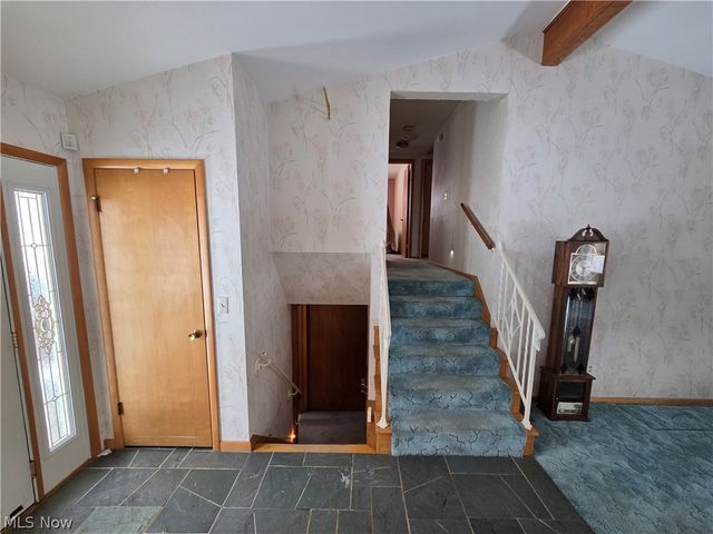 800 Weber Avenue NE, North Canton, OH 44720