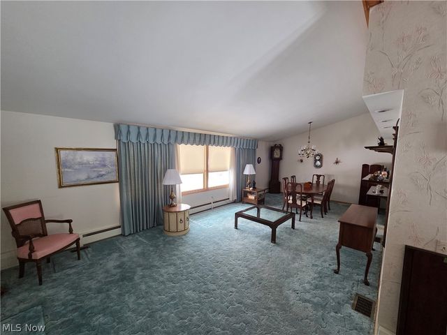 800 Weber Avenue NE, North Canton, OH 44720