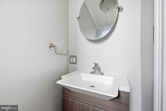 3174 CHATHAM ST, Philadelphia, PA 19134