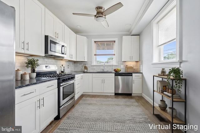 3174 CHATHAM ST, Philadelphia, PA 19134