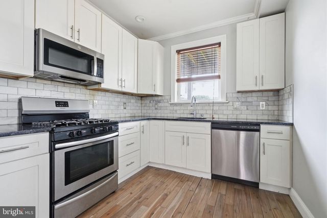 3174 CHATHAM ST, Philadelphia, PA 19134