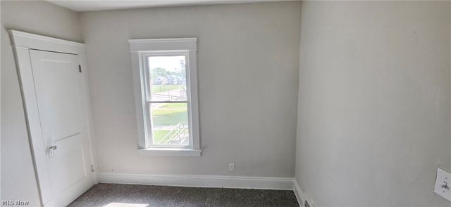 13806 Harvard Avenue, Cleveland, OH 44105