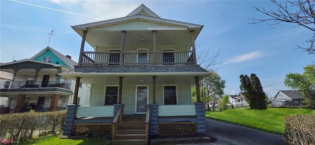 13806 Harvard Avenue, Cleveland, OH 44105