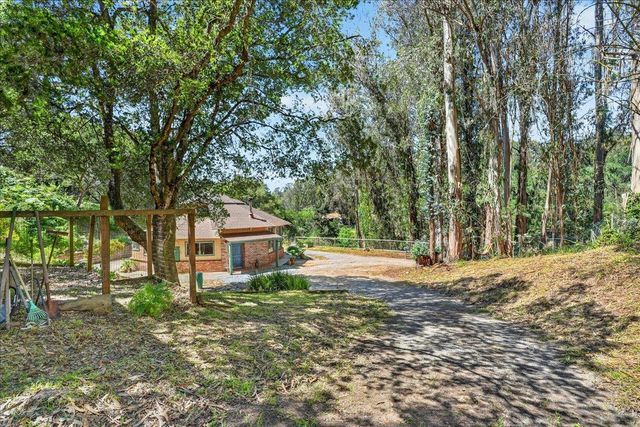 575 Snyder Avenue, Aromas, CA 95004