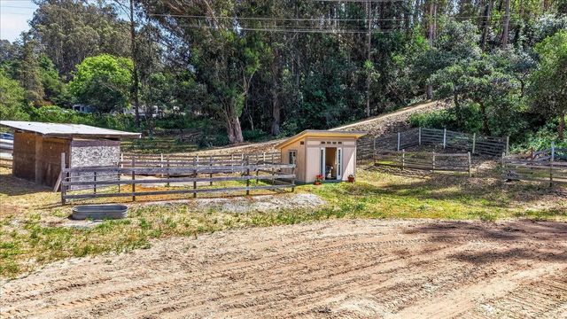 575 Snyder Avenue, Aromas, CA 95004