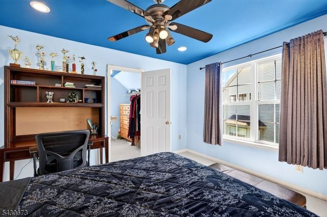 33 Schaal St, Bridgewater Twp., NJ 08807
