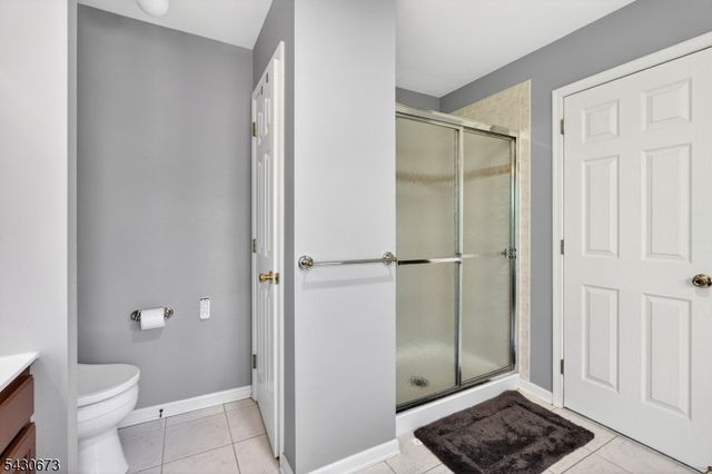 33 Schaal St, Bridgewater Twp., NJ 08807