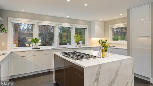 6704 ARROYO CT, North Bethesda, MD 20852