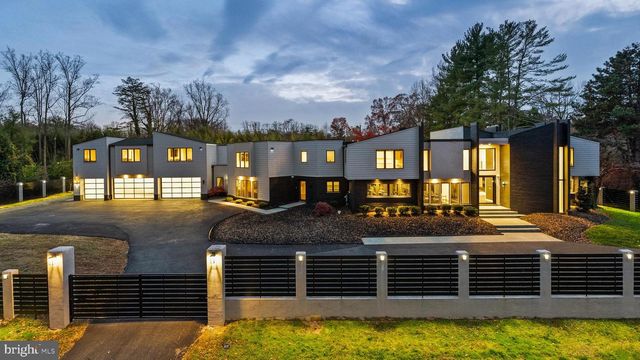 6704 ARROYO CT, North Bethesda, MD 20852
