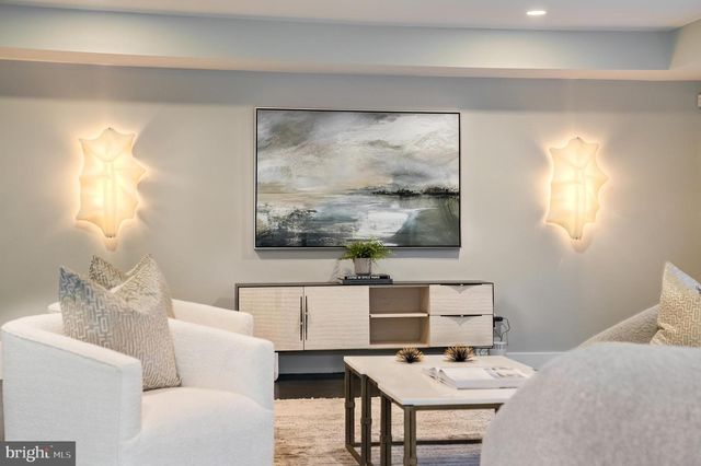 6704 ARROYO CT, North Bethesda, MD 20852