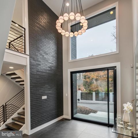 6704 ARROYO CT, North Bethesda, MD 20852