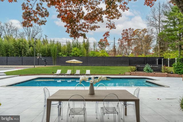 6704 ARROYO CT, North Bethesda, MD 20852