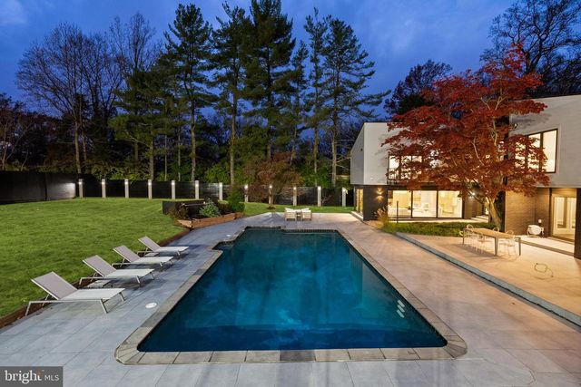 6704 ARROYO CT, North Bethesda, MD 20852