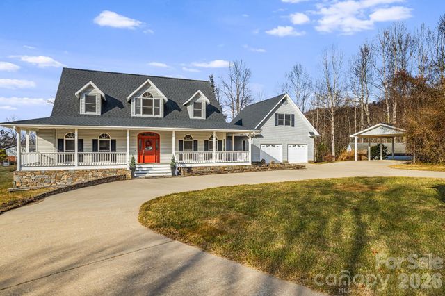 427 Mccoy Cove Road, Black Mountain, NC 28711