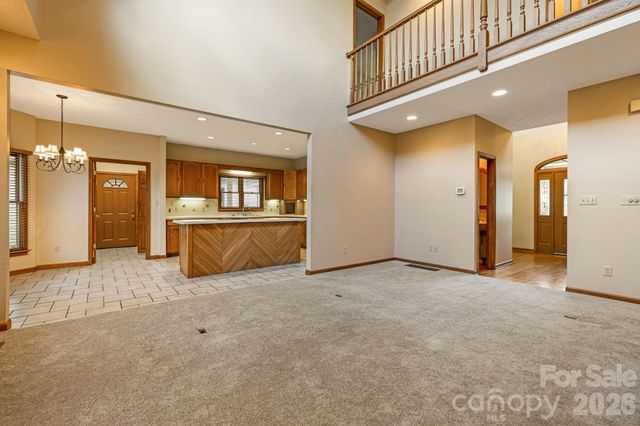 427 Mccoy Cove Road, Black Mountain, NC 28711