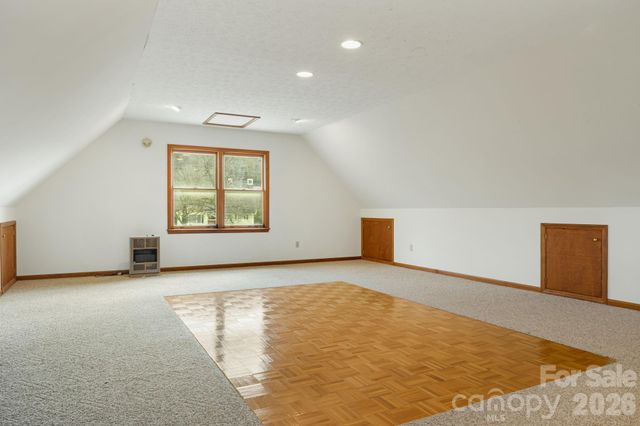 427 Mccoy Cove Road, Black Mountain, NC 28711