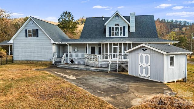 427 Mccoy Cove Road, Black Mountain, NC 28711