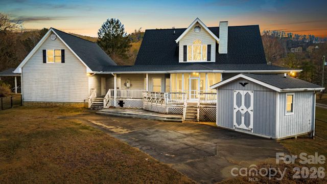 427 Mccoy Cove Road, Black Mountain, NC 28711