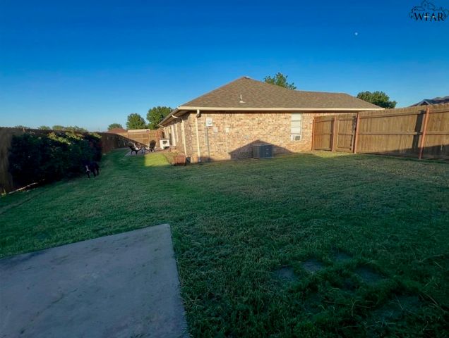 1316 TUMBLEWEED TRAIL, Henrietta, TX 76365