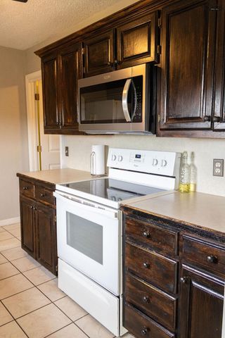 1316 TUMBLEWEED TRAIL, Henrietta, TX 76365