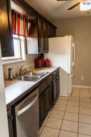 1316 TUMBLEWEED TRAIL, Henrietta, TX 76365