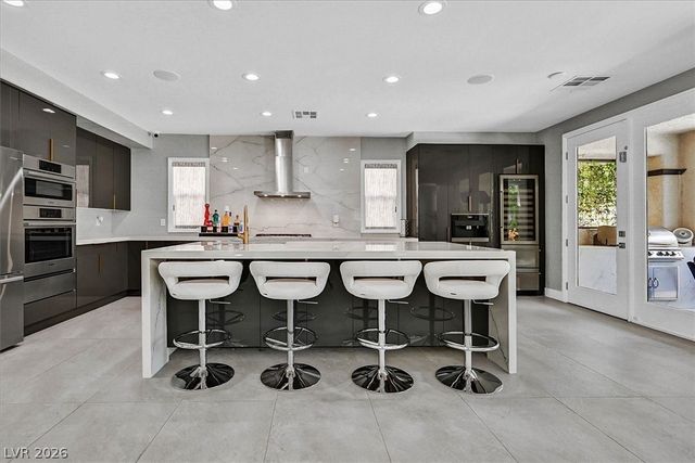 11828 WATERFORD CASTLE Court, Las Vegas, NV 89141