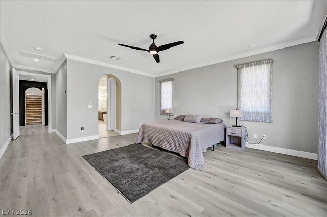 11828 WATERFORD CASTLE Court, Las Vegas, NV 89141