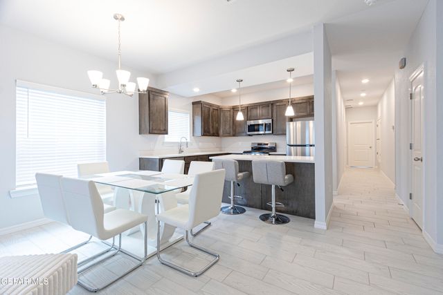 546 Spanish Oak Drive, Canutillo, TX 79835