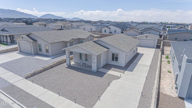 546 Spanish Oak Drive, Canutillo, TX 79835