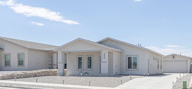 546 Spanish Oak Drive, Canutillo, TX 79835