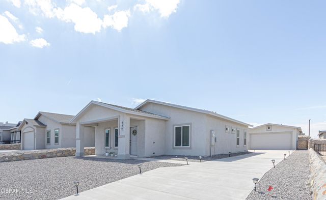 546 Spanish Oak Drive, Canutillo, TX 79835