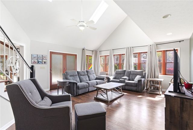 3955 Maple Grove Lane, Beavercreek, OH 45440