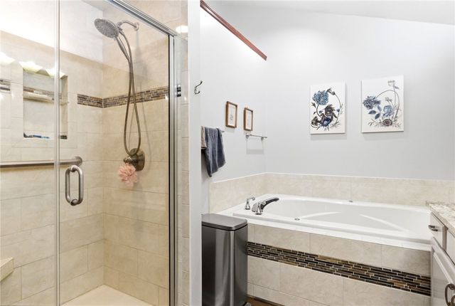 3955 Maple Grove Lane, Beavercreek, OH 45440