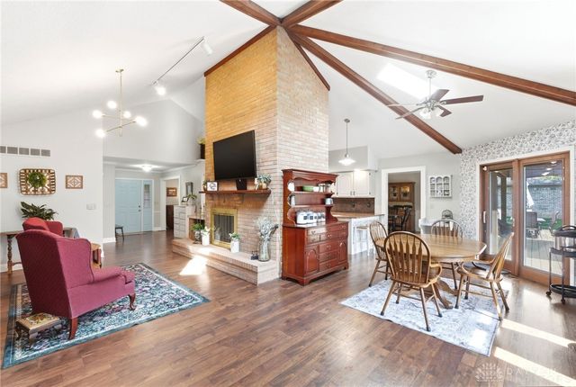 3955 Maple Grove Lane, Beavercreek, OH 45440