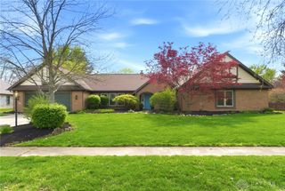 3955 Maple Grove Lane, Beavercreek, OH 45440