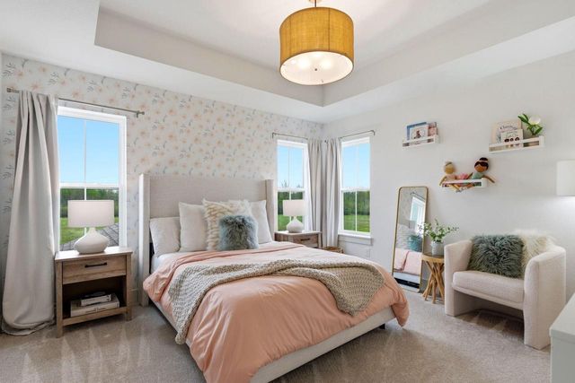 14141 N Lake Shore DRIVE, Mequon, WI 53097