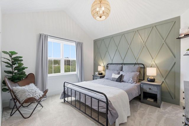 14141 N Lake Shore DRIVE, Mequon, WI 53097