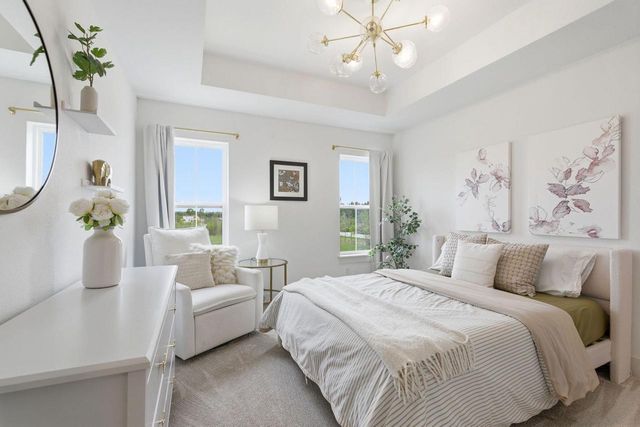 14141 N Lake Shore DRIVE, Mequon, WI 53097