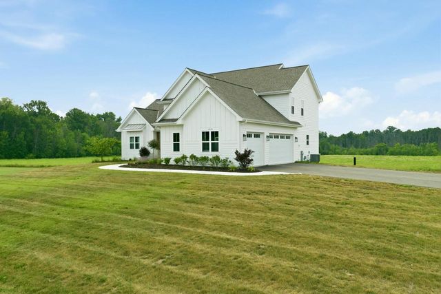 14141 N Lake Shore DRIVE, Mequon, WI 53097