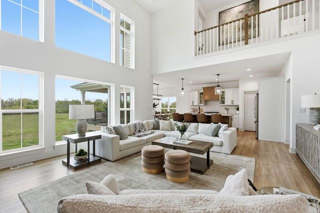 14141 N Lake Shore DRIVE, Mequon, WI 53097