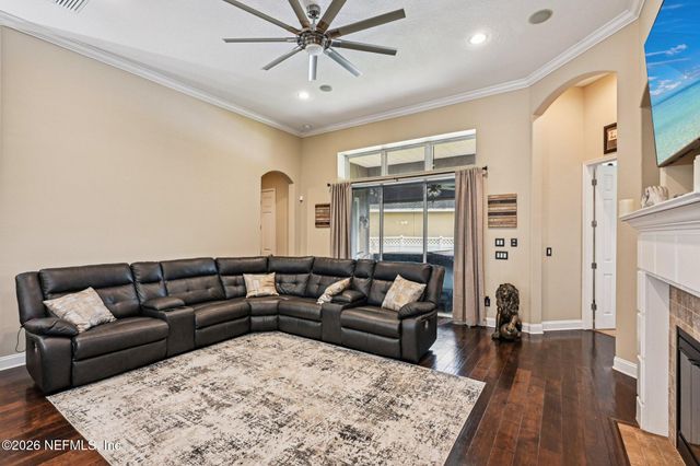 200 RAVENSBURY Way, St. Johns, FL 32259