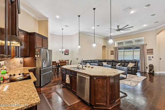 200 RAVENSBURY Way, St. Johns, FL 32259