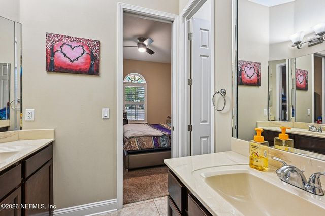 200 RAVENSBURY Way, St. Johns, FL 32259