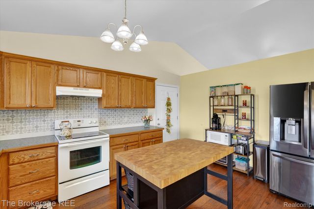 2092 Brier Crest Drive, Davison Township, MI 48423