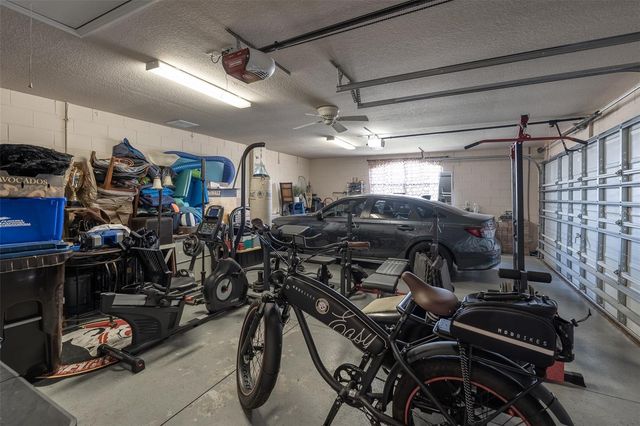 15681 SW 16TH TERRACE, Ocala, FL 34473