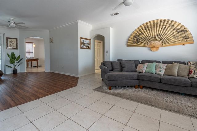 15681 SW 16TH TERRACE, Ocala, FL 34473