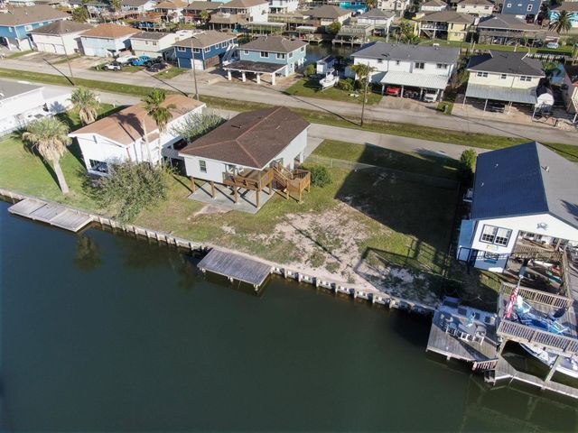 191 Barracuda, Bayou Vista, TX 77563