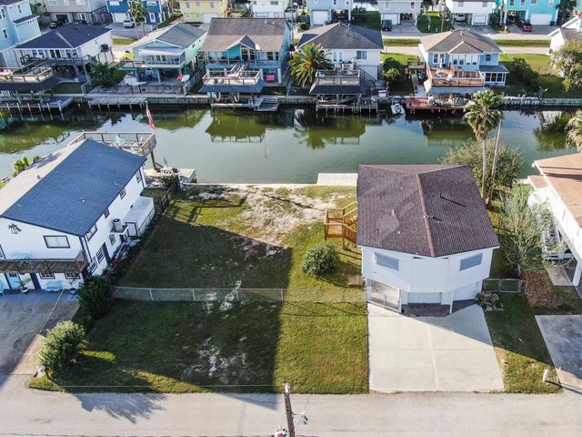 191 Barracuda, Bayou Vista, TX 77563