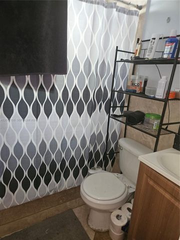 2231 NW 4th Ter, Miami, FL 33125